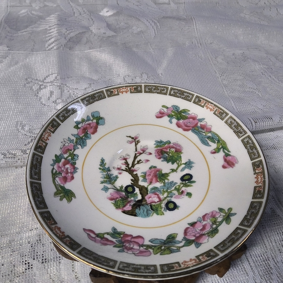 Porcelain Decorative Dessert Plate with Pink Floral Motif - Picture 5 of 12